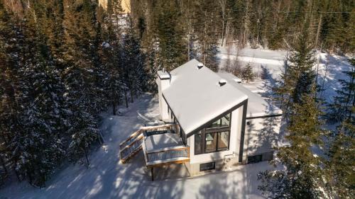 Shannon Ski Chalet | Chalet La Blanche private spa