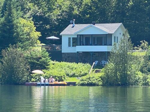 Saint-Faustin-Lac-Carre Ski Chalet | Chalet lac ovale