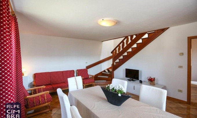 San Sebastiano House | Chalet Laila