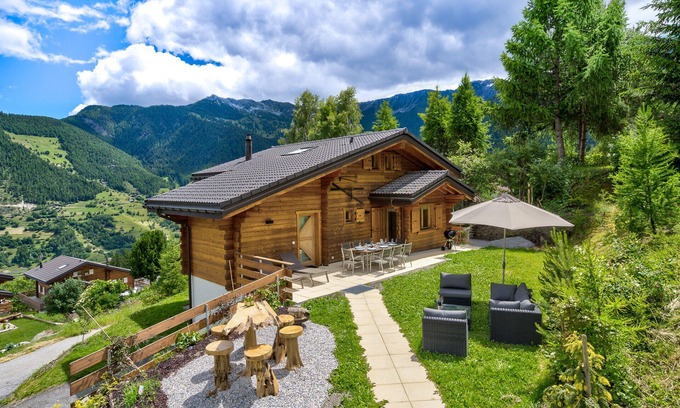Mayens-de-Riddes Ski Chalet | Chalet Leopard de Neige - Jacuzzi - Sauna - Views - La Tzoumaz, 4 Vallees