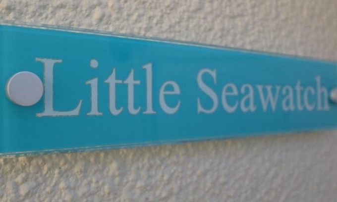 Stoke Fleming Ski Chalet | Chalet Little Seawatch by Interhome