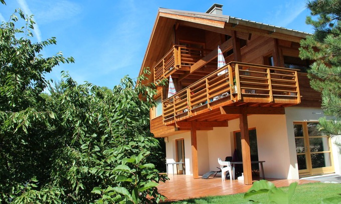 Vallouise-Pelvoux Ski Chalet | CHALET LOCATED VALLOUISE