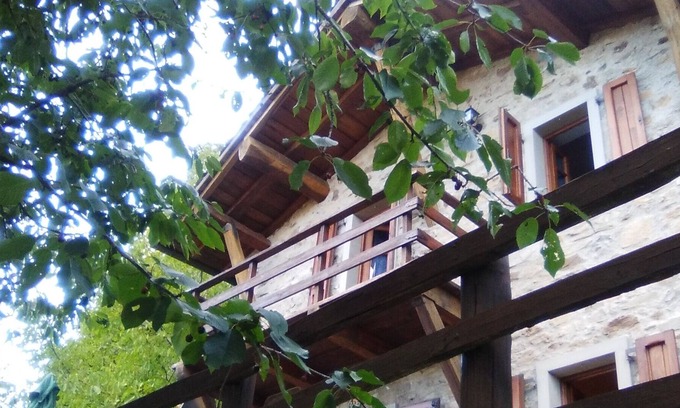 Careggine Ski Chalet | Chalet Luisella. Pretty stone house completely redone and well furnished