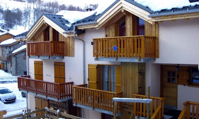 Le Bettaix Ski Chalet | Chalet Mil'Ans is located in the commune of Saint-Martin-de-Belleville