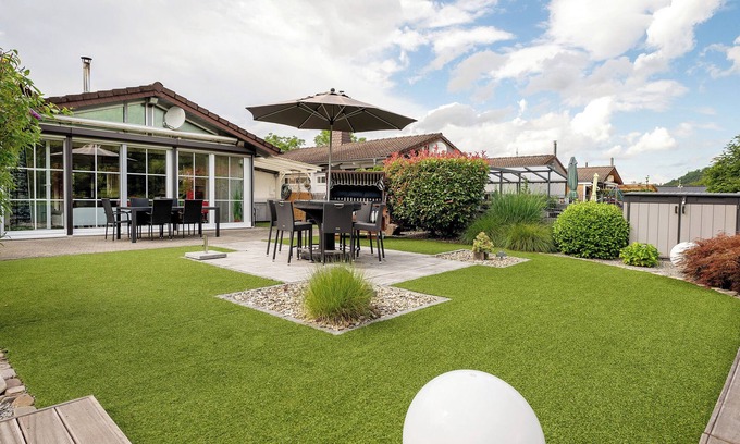 Koblenz Ski Chalet | Chalet 'Mini Villa' directly on the Moselle with WiFi and air conditioning