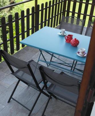 Lanzo d'Intelvi Apartment | Chalet Nausicaa