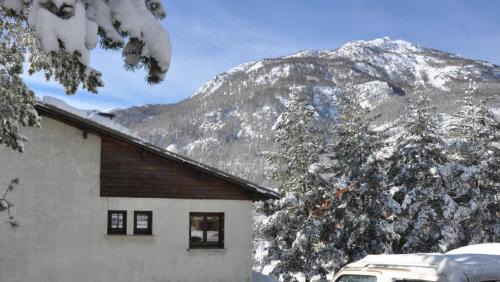 La Salle-les-Alpes Ski Chalet | Chalet Nicouski