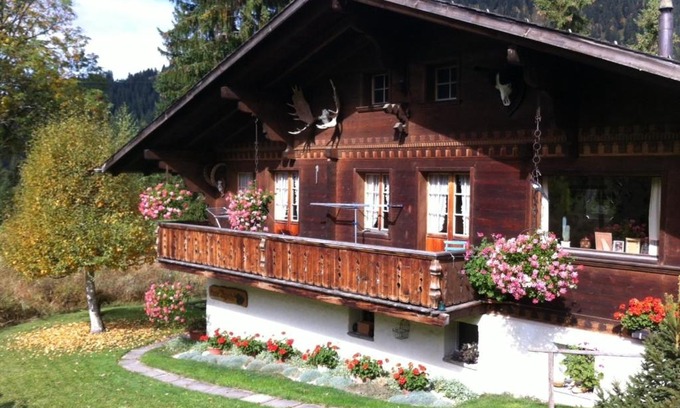 Zweisimmen Nr Gstaad Apartment | Chalet Nyati