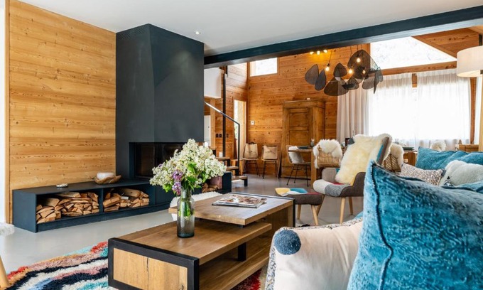 La Salle-les-Alpes Ski Chalet | Chalet Orezza