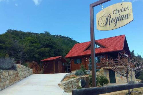 Koutsi Ski Chalet | CHALET REGINA