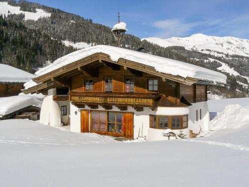 Kirchberg in Tirol Ski Chalet | Chalet Rettensteinblick