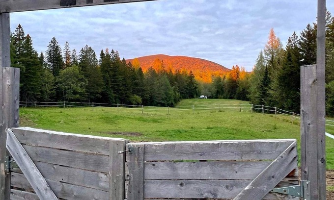 La Patrie Ski Chalet | Chalet Rustchic Le Madison at the foot of Mont Megantic