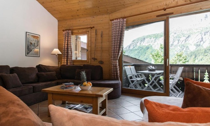 Le Tour Ski Chalet | Chalet Silva