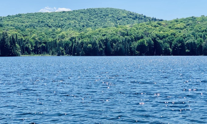 Labelle House | Chalet Spa Lac Belanger (Bord de L’Eau près Tremblant) 3e NUIT GRATUIT EN SEPT
