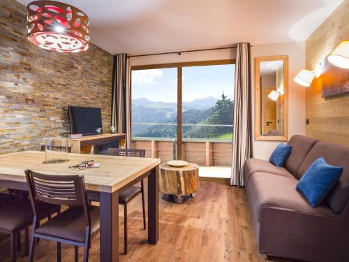 Tignes Apartment | Chalet-Style Apartment