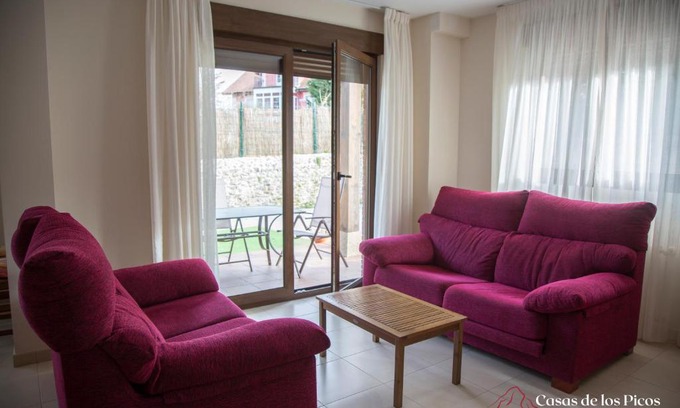 Pesues House | Chalet vacacional Tina Menor - Casas de los Picos