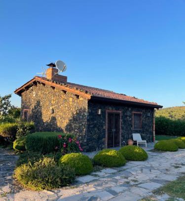 Maletto Ski Chalet | Chalet Vista Etna