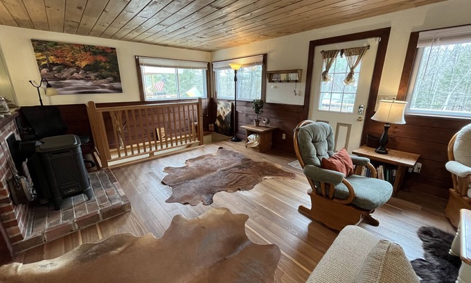 Intervale House | Chalet Wedeln Pines - Perfect Location for a Mountain Get-a-way