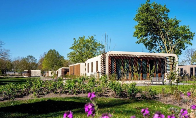 Hulshorst House | Chalet with 2 bedrooms and a terrace