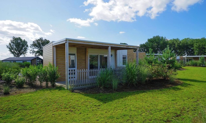 Nunspeet House | Chalet with 2 bedrooms and a terrace