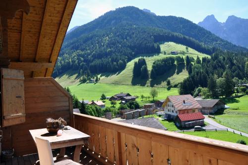 Chateau-d'Oex Apartment | Chalet Zeppelin