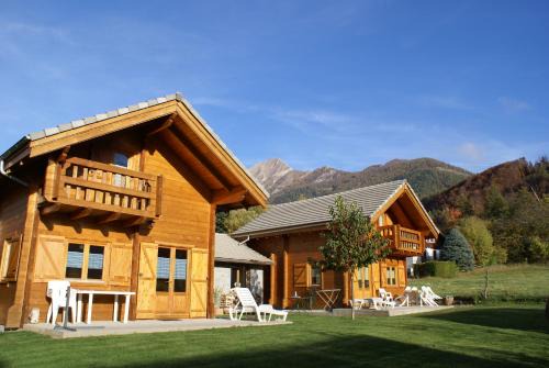 Saint-Leger-les-Melezes House | chalets de combebelle