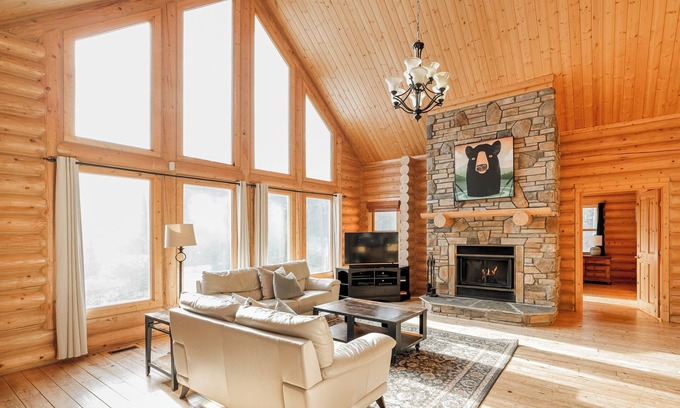 Mille-Isles Ski Chalet | ChaletsOasis Luxury Log Home with outdoor Hot Tub