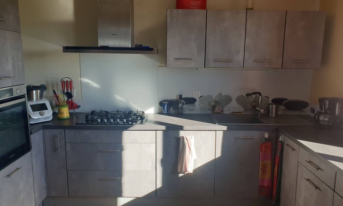 Figeac House | Chambre avec cuisine équipée sur demande