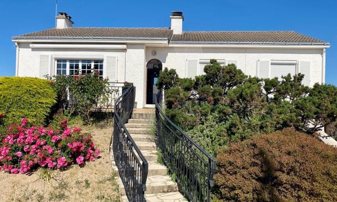 Saint-Michel-Chef-Chef Bed & Breakfast | Chambre cosy RDC avec véranda, jardin privé et wifi, proche plage – Saint-Michel-Chef-Chef - FR-1-306-1256