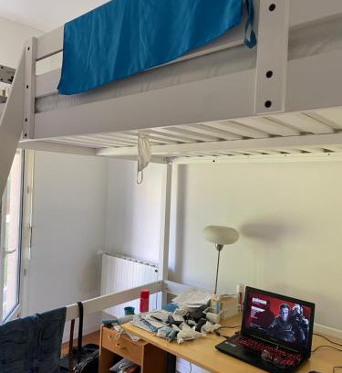 Decre-Cathedrale House | Chambre colocation Lit mezzanine