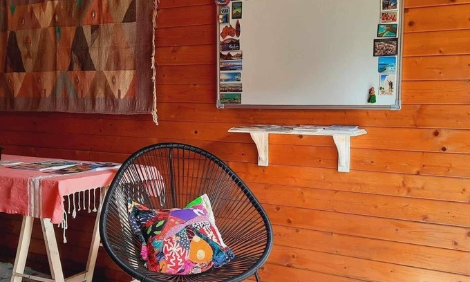 Le Tour-du-Parc Bed & Breakfast | Chambre Confortable Dans Cabanon, à Côté de la mer et Sentiers de Randonnées