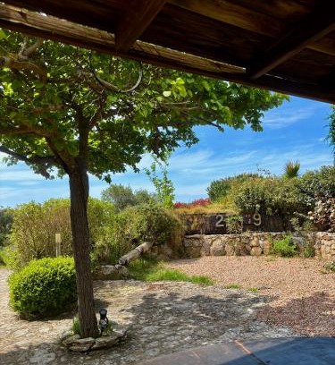 Pianotolli-Caldarello Apartment | Chambre cosy à 5 min de la plage