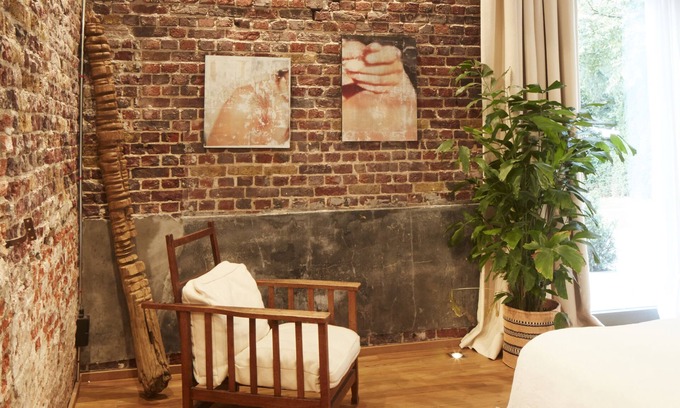 Stationsbuurt Noord Bed & Breakfast | Chambre d'Amis by Alix