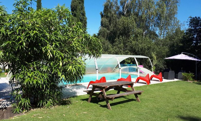 Saint-Mars-d'Outille Bed & Breakfast | Chambre D'hôte De La Rotterie