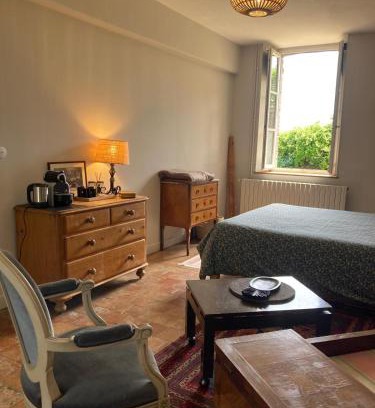 La Celle-sous-Gouzon Bed & Breakfast | Chambre d'hôte à la Grande Noë