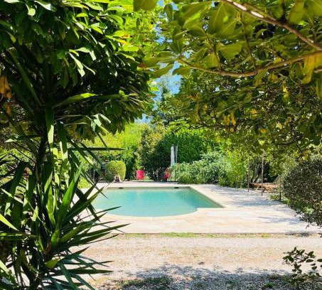Vallabregues Bed & Breakfast | CHAMBRE D’HÔTE CHARLAMBIAS