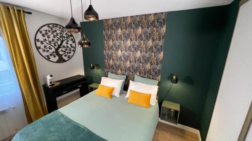 Puilboreau Bed & Breakfast | Chambre d'hôte chez Roberto et Hervé