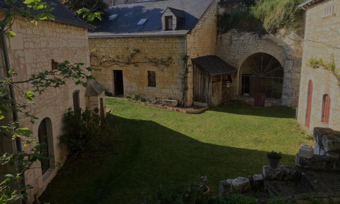 Louerre Bed & Breakfast | Chambre d'hôtes, les Sentiers de l'Awen