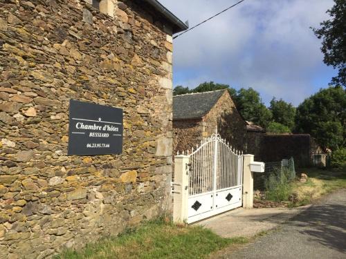Laparrouquial House | Chambre d'hotes Bessiard