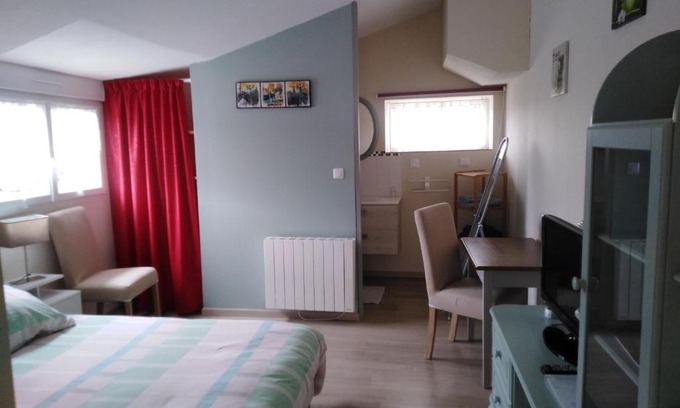Oree d'Anjou Bed & Breakfast | Chambre d'Hotes Les Turpinieres