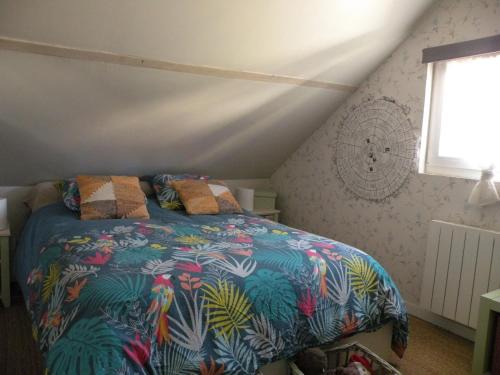 Deville-les-Rouen Bed & Breakfast | Chambre