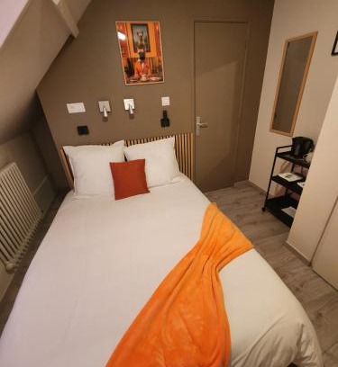 Saint-Nicolas-d'Aliermont Bed & Breakfast | chambre orange