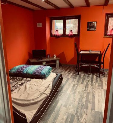 Saint-Chely-d'Apcher Hotel | Chambre indépendante