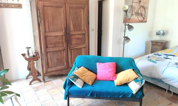 Souvigny-de-Touraine House | Chambre indépendante au calme avec parking privé