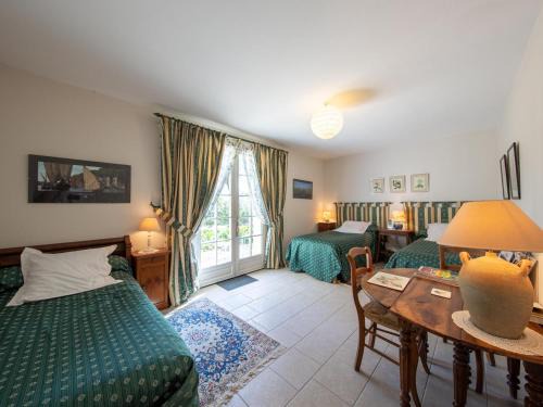 Saint-Benoit-sur-Loire Bed & Breakfast | Chambre La Loire - Accès Handicapé, WiFi, Animaux admis - FR-1-590-458