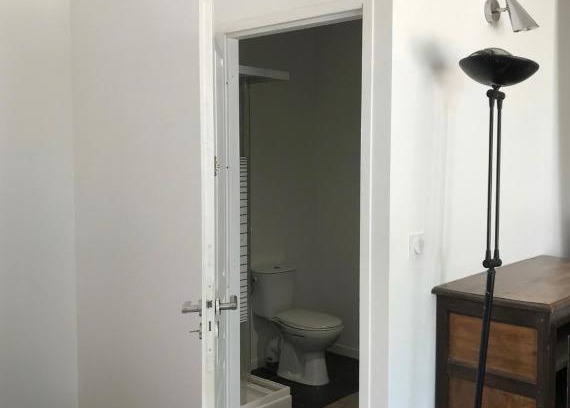 Les Serres - Vivier House | Chambre meublée Lyon ouest