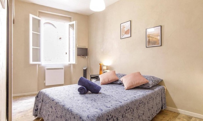 Gaillac Apartment | Chambre Portal - Hypercentre - Gaillac