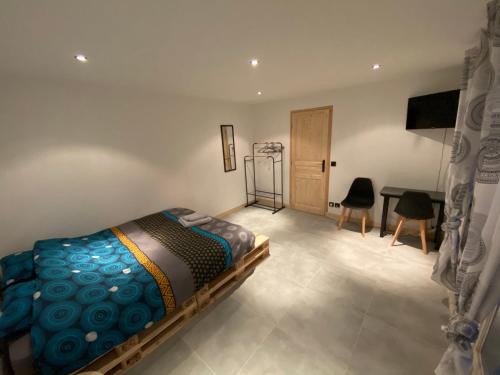 Villiers-en-Biere Bed & Breakfast | Chambre privée