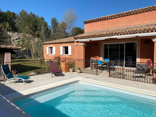 Beaucaire Bed & Breakfast | Chambre(s) d'hôte chez Mam's