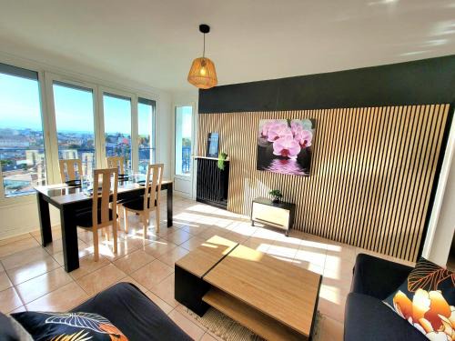 Tarbes House | Chambre tout confort